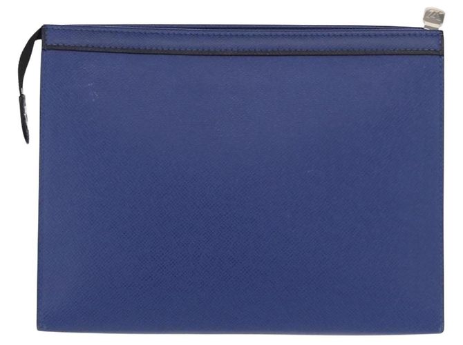 Louis Vuitton Pochette Voyager MM Pelle Taiga Blu - vista 2