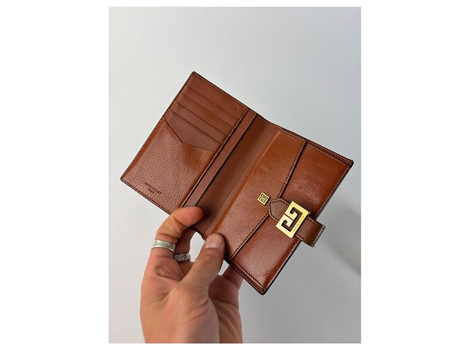 Vintage Givenchy 4G Logo Bifold Wallet Late 1970s Brown - view 6