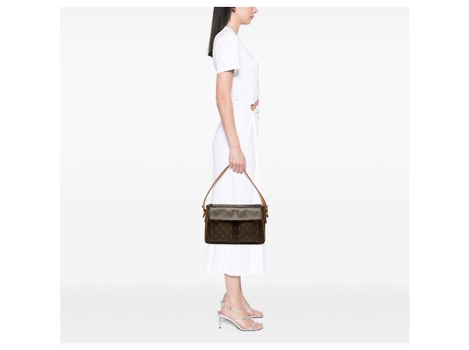 Cité Borsa a tracolla Louis Vuitton Monogram Viva Cite GM Marrone - vista 6