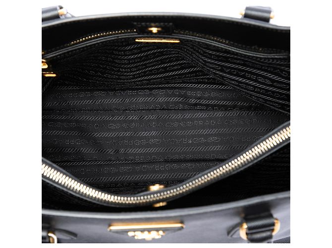 Tote Prada Medium Saffiano Lux Gardeners Nero - vista 4