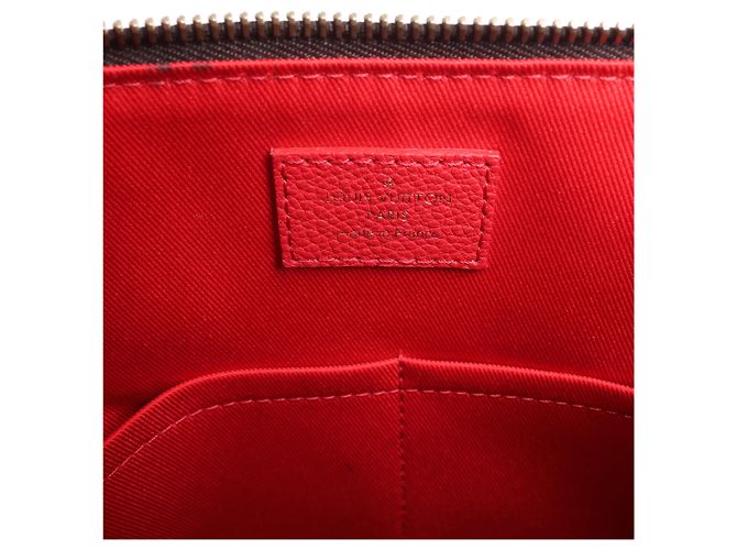 Borsa Louis Vuitton Tournelle PM Monogram Canvas in Brown x Red M44027 - vista 12