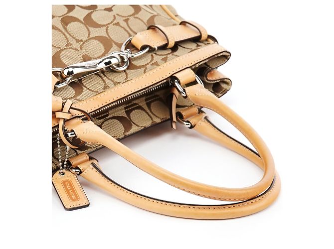 Coach Borsa Tote Hamptons Signature 8K06 Beige Tan - vista 10