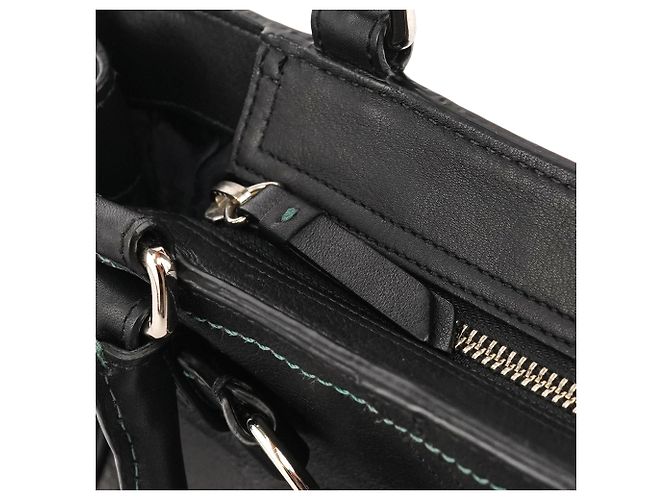 Coach  mala Hamptons 8A70 em couro liso preto - vista 13