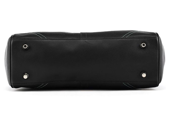 Coach  mala Hamptons 8A70 em couro liso preto - vista 4