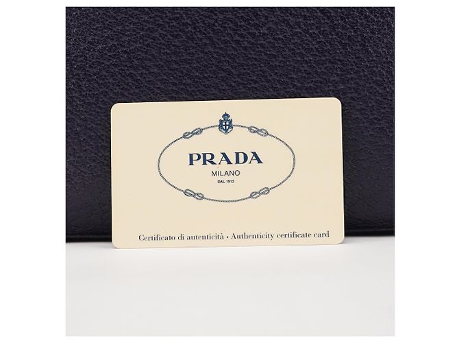 Prada Sac Bowling en cuir violet Printemps 2000 - vue 13