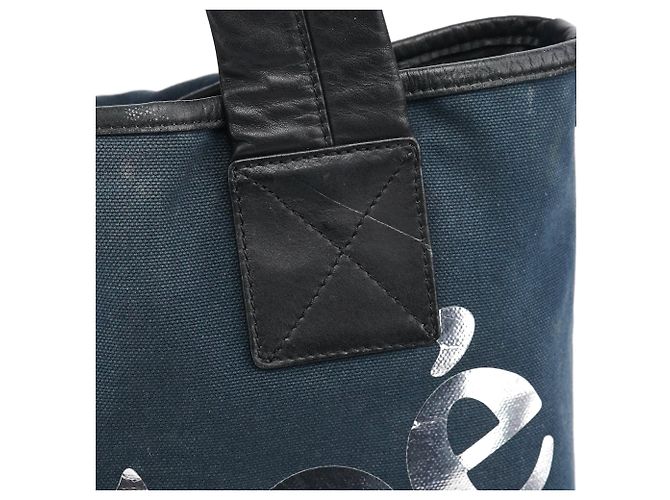 Chloé Navy Canvas Tote Bag mit silbernem Logo - Ansicht 7