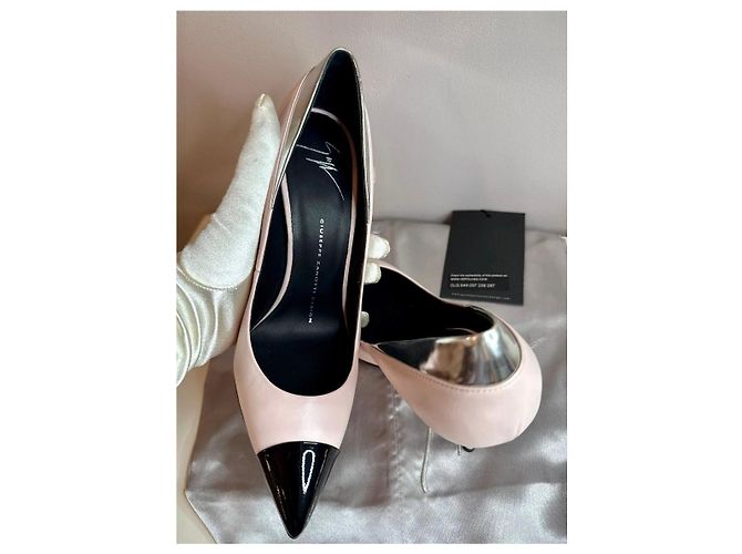 Décolleté Giuseppe Zanotti Lucrezia in pelle rosa e nera - vista 9