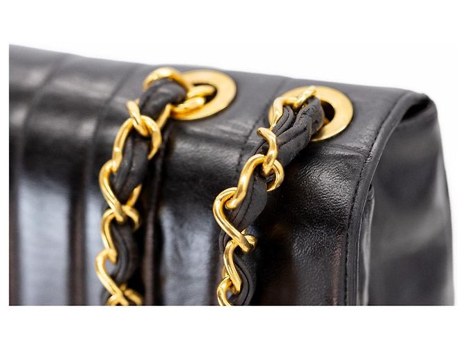 Chanel Mademoiselle Large / Maxi Flap Bag Nero – Hardware Oro – Carta, Sticker e Dustbag - vista 12