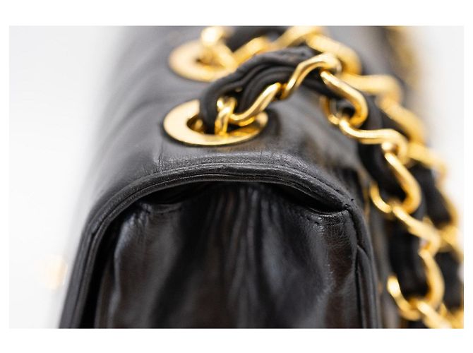 Chanel Mademoiselle Large / Maxi Flap Bag Nero – Hardware Oro – Carta, Sticker e Dustbag - vista 8