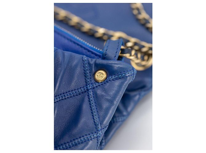 Timeless Borsa a tracolla Chanel Quilted Single Flap Blau – Double Chain – Gold Hardware - vista 13