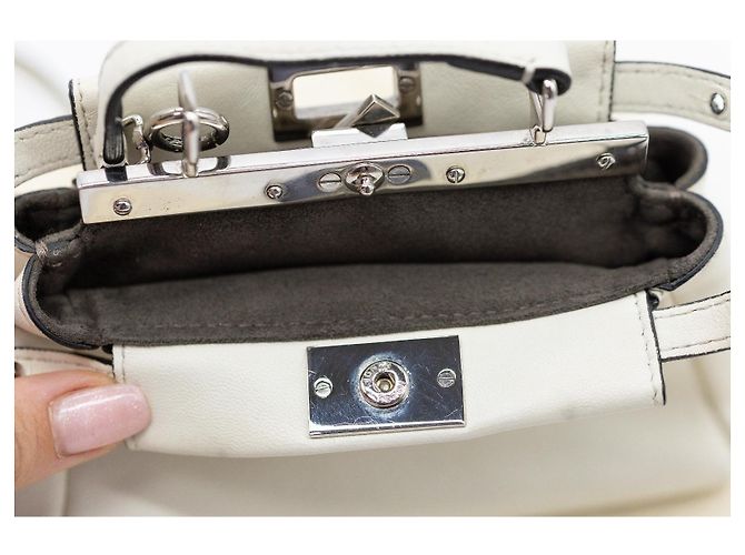 Fendi Peekaboo Micro – Pelle bianca – Hardware argentato – incl. tracolla & Dustbag - vista 16