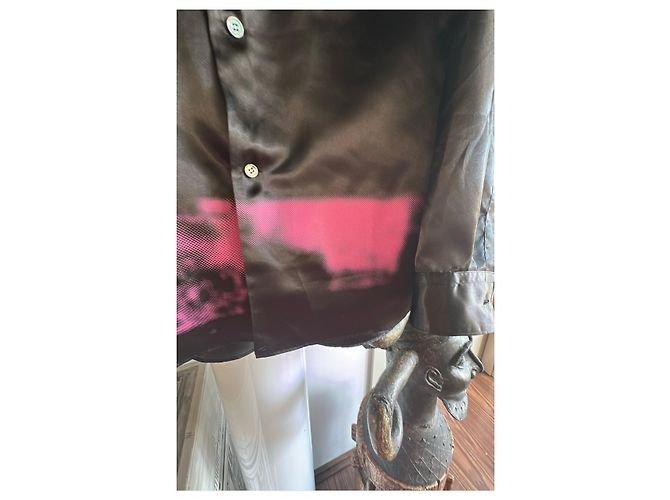 Comme Des Garcons Camicia in poliestere nera con stampa rosa - vista 5