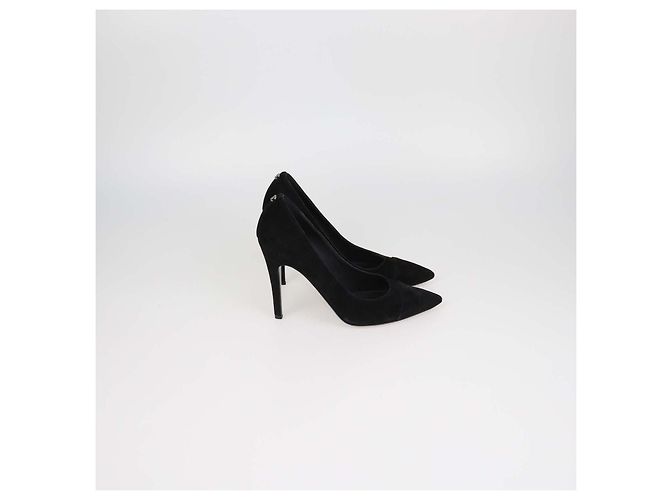 Décolleté a punta con punta rinforzata Chanel in camoscio nero - vista 3