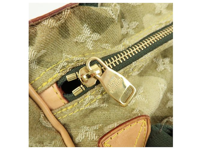Borsa Boston Louis Vuitton Monogramouflage Lys Denim Leather Green M95771 - vista 13