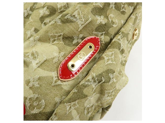 Borsa Boston Louis Vuitton Monogramouflage Lys Denim Leather Green M95771 - vista 21