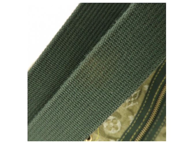 Borsa Boston Louis Vuitton Monogramouflage Lys Denim Leather Green M95771 - vista 7