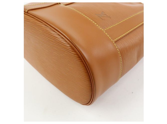 Borsa a tracolla Louis Vuitton Epi Randonnee PM Zipang Gold M52358 - vista 11