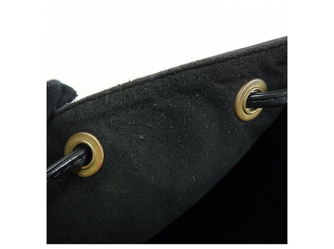 Noe Louis Vuitton Borsa a tracolla Petit Noé in pelle Epi Noir Black M59012 - vista 19