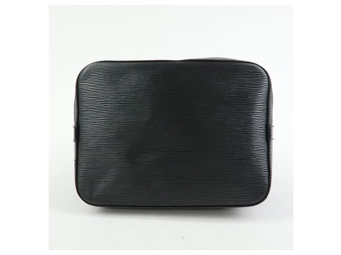 Noe Louis Vuitton Borsa a tracolla Petit Noé in pelle Epi Noir Black M59012 - vista 5