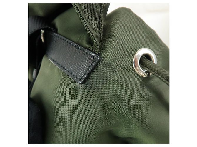 PRADA Rucksack aus Nylon und Saffiano-Leder mit Triangle-Logo Khaki 1BZ005 - Ansicht 20