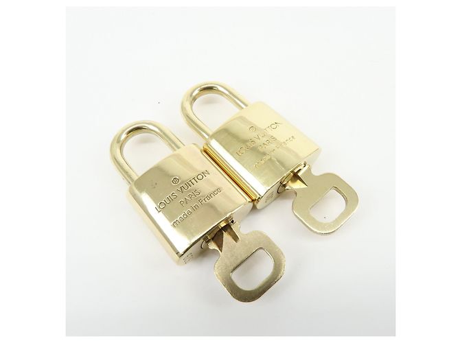 Louis Vuitton Lotto di 10 Lucchetti e Chiavi Gold - vista 11