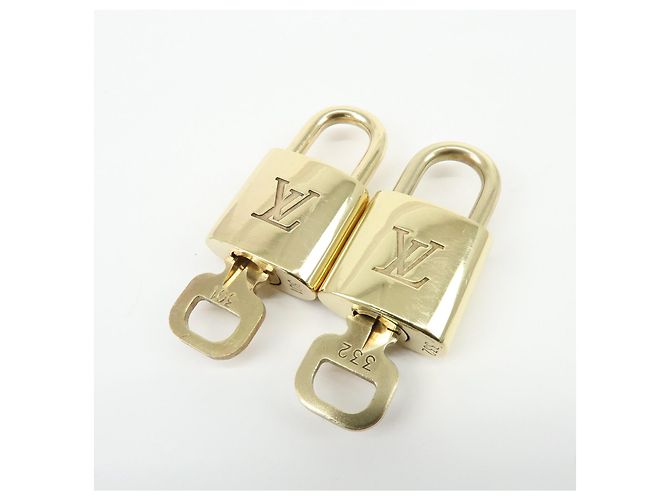 Louis Vuitton Lotto di 10 Lucchetti e Chiavi Gold - vista 3