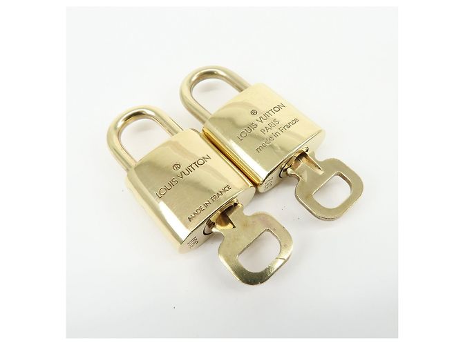 Louis Vuitton Lotto di 10 Lucchetti e Chiavi Gold - vista 4