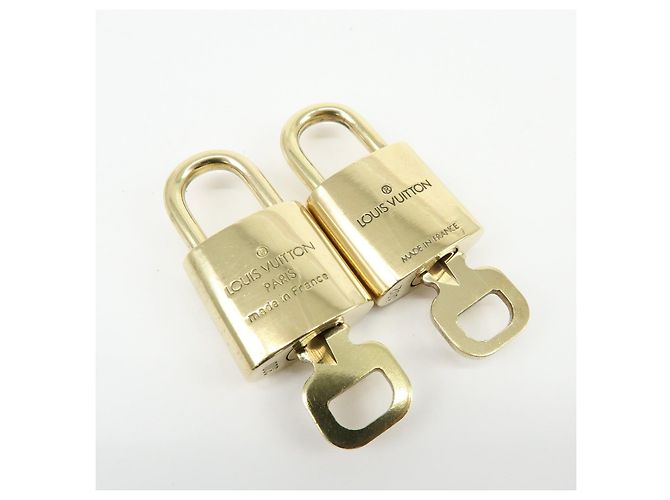 Louis Vuitton Lotto di 10 Lucchetti e Chiavi Gold - vista 6