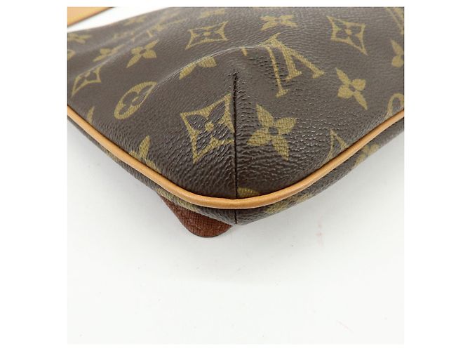 Louis Vuitton Monogram Musette Tango Short Shoulder Bag M51257 - vista 14