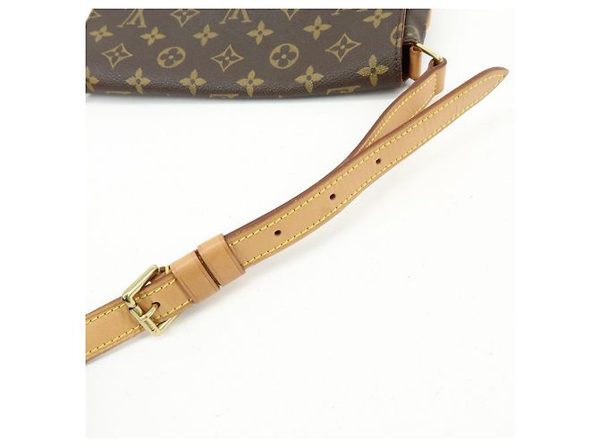 Louis Vuitton Monogram Musette Tango Short Shoulder Bag M51257 - vista 9