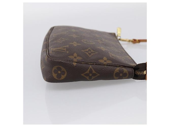 Louis Vuitton Pochette Accessoires NM Monogram Canvas - vista 4