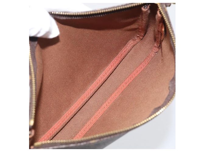 Louis Vuitton Pochette Accessoires NM Monogram Canvas - vista 5