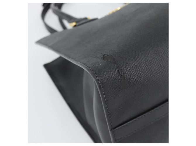 PRADA Hand Bag Safiano Leather 2way Black Gold Auth mr2800 - Jerrillo - vista 13