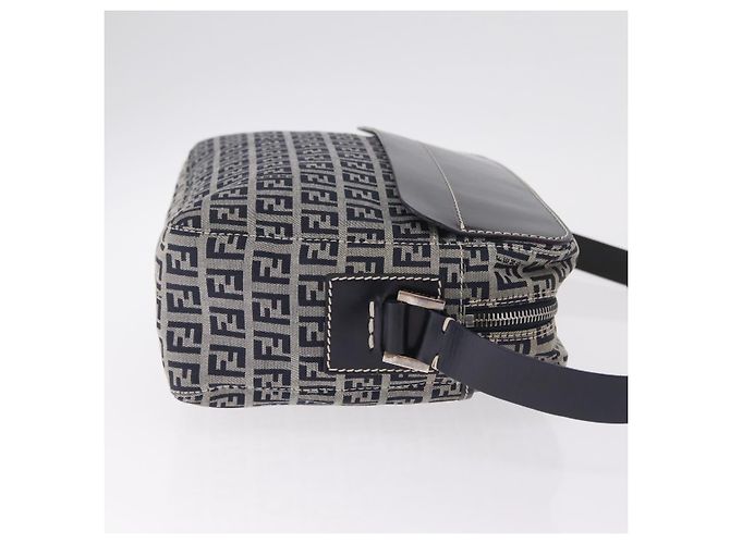 FENDI Zucchino Canvas Shoulder Bag Navy Silver Auth 211304V - Jerrillo - vista 4