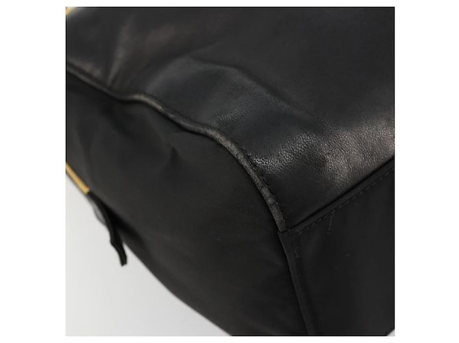 PRADA Chain Shoulder Bag Leather Black Gold Auth yk18939 - Jerrillo - vista 17