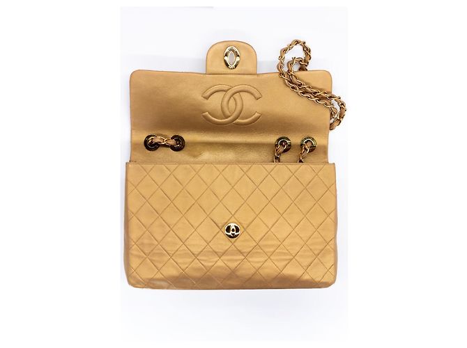 Chanel Vintage Jumbo Maxi Flap 34 cm – Gold Metallic – Gold Hardware - vista 11