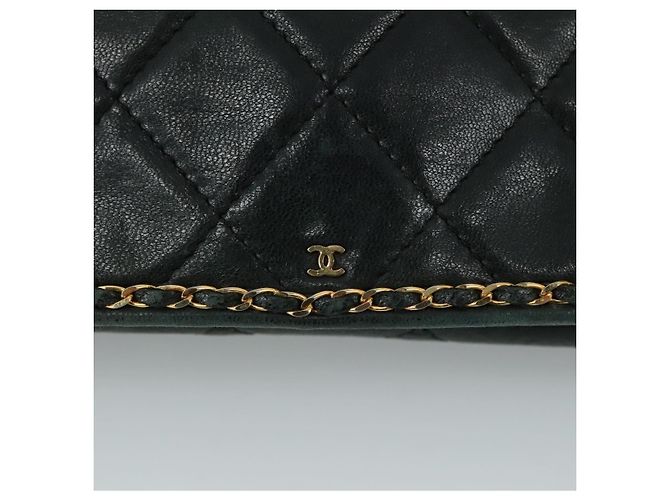 CHANEL Schultertasche mit Kette Leder Schwarz CC Auth 106420 - Jerrillo - Ansicht 18
