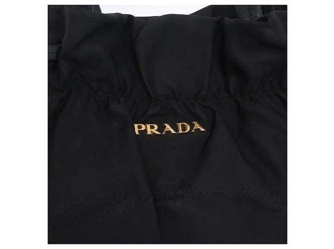Bolso Tote PRADA Nylon Negro Oro Auth 206537 - Jerrillo - vista 16