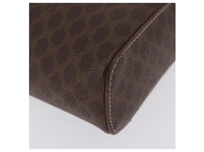 Céline CELINE Macadam Canvas Vanity Pouch PVC Brown Gold Auth 207156 - Jerrillo - vista 10