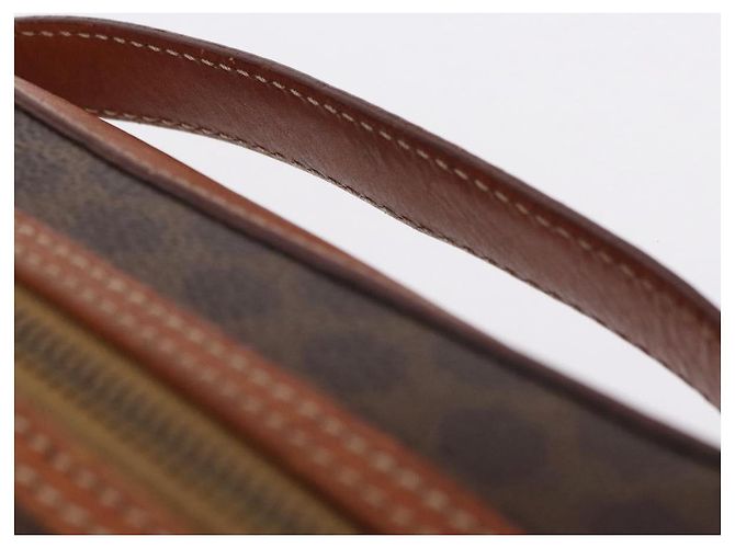 Céline CELINE Macadam Canvas Vanity Pouch PVC Brown Gold Auth 207156 - Jerrillo - vista 8