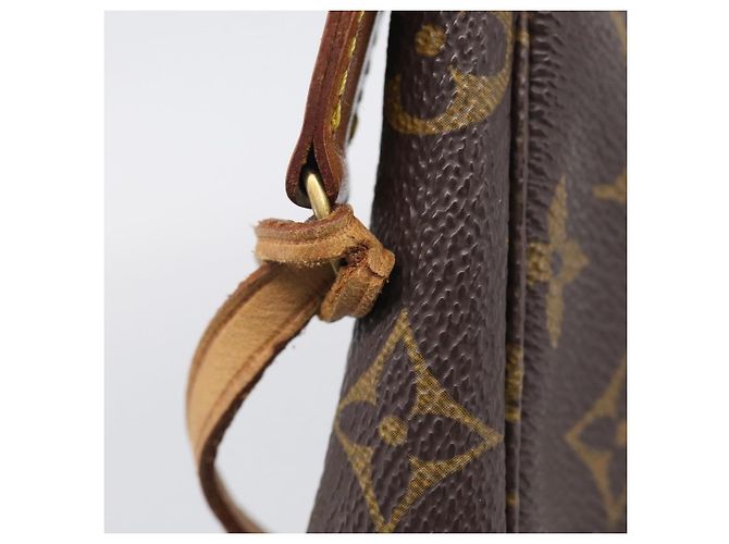 LOUIS VUITTON Monogram Pochette Accessoires Pouch M51980 LV Auth 208334A - Jerrillo - vista 16