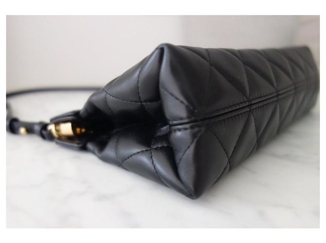 Chanel 2026 Steppleder Clutch mit Kette - Ansicht 5