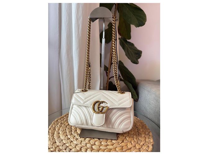 Gucci Marmont Borsa a Tracolla Piccola in Pelle Bianca - vista 12