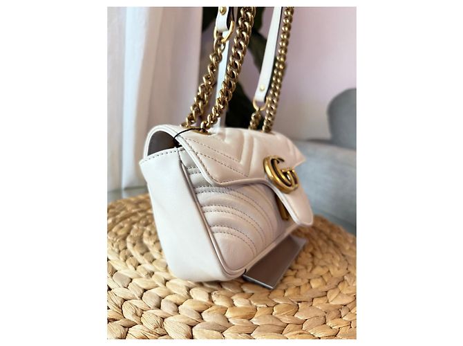 Gucci Marmont Borsa a Tracolla Piccola in Pelle Bianca - vista 4
