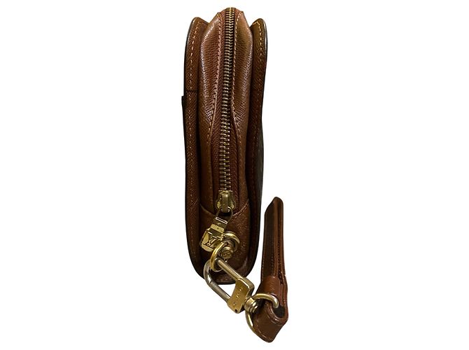 Pouch Louis Vuitton Monogram Canvas 2002 - vista 3