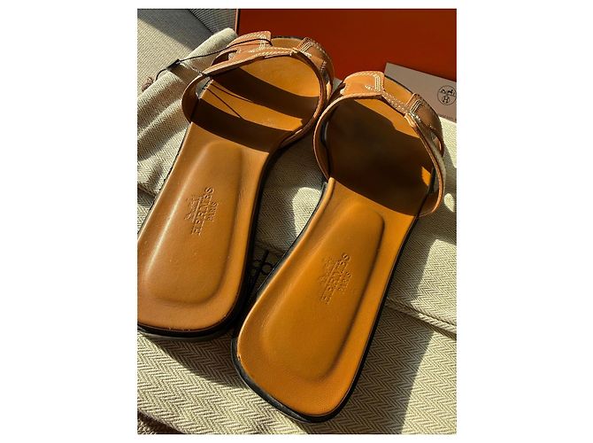 Hermès Oran Lederpantoletten Tan - Ansicht 7