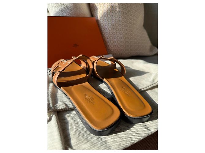 Hermès Oran Lederpantoletten Tan - Ansicht 8