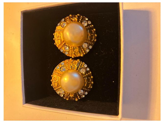 CHANEL Barock Clip-On Ohrringe mit Perlen und Strass 1993 - Ansicht 3