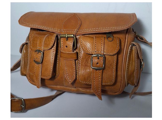 Autre Marque Borsa a tracolla in pelle marrone con tasche - vista 2