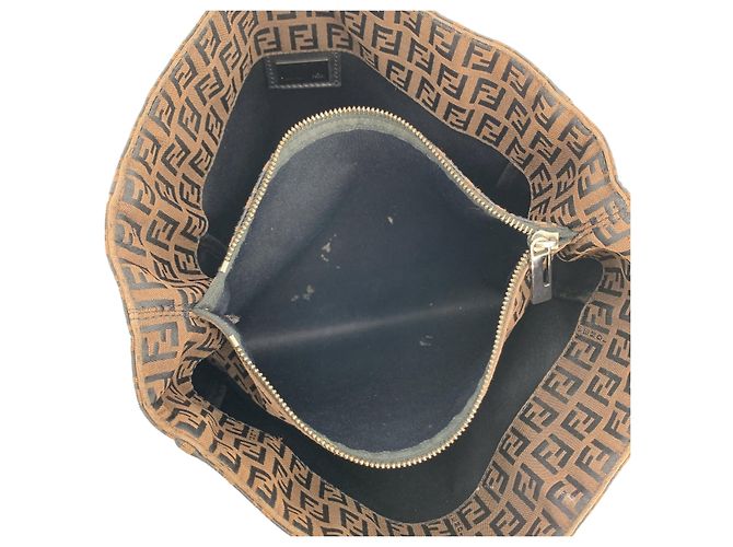 Fendi Borsa Tote Vintage in Canvas Zucchino Marrone e Nero e Pelle Nera - vista 5